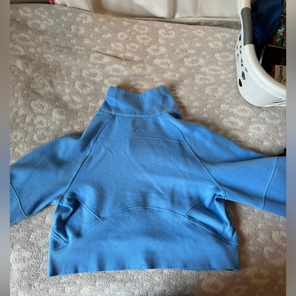 Lululemon scuba - Picture 3 of 8